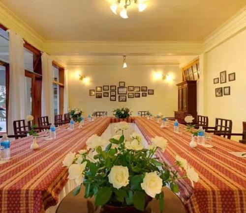 Hotel Royal Heritage Tripura Castle