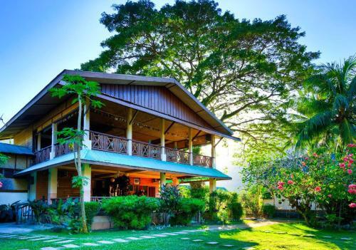 Hotel Lally And Abet Beach Cottages