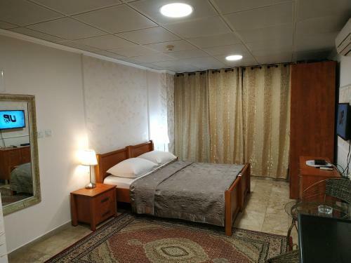 Hostal Guest House Molayem