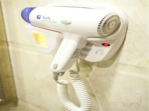 Vienna Hotel Zhongkai Road Branch