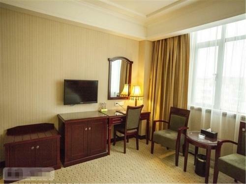 Vienna Hotel Zhongkai Road Branch