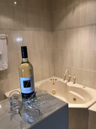 Turners Vineyard Motel