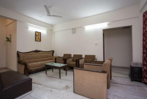 Cozynest Service Apartments - Baner Pune