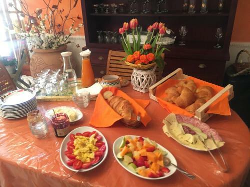 Hostal B&B Valoroso Village