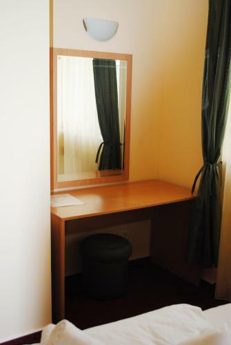 Hostal Casa Tineretului