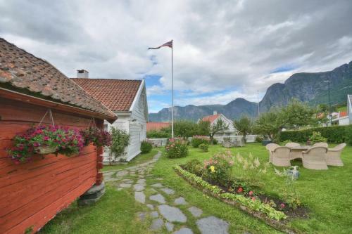 Hostal Vangsgaarden Gjestgiveri