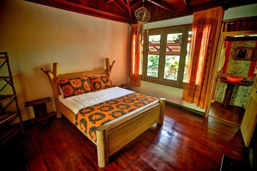Hostal La Jorar�