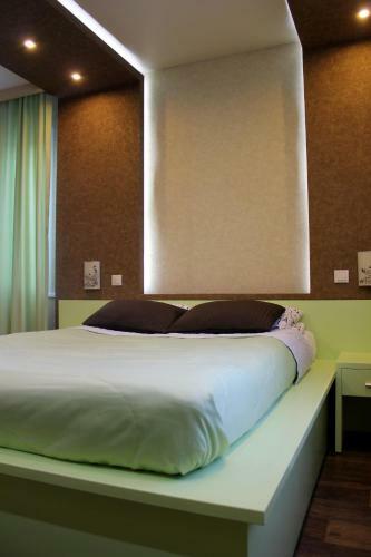 Truck House Hotel