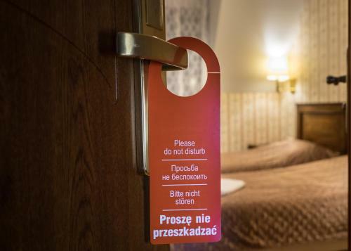 Hotel Dw�r Ostoia