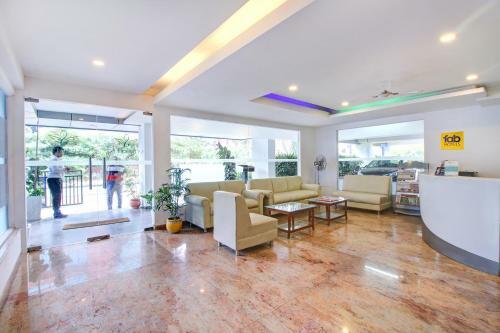 Hotel Sybaritic Suites Gachibowli