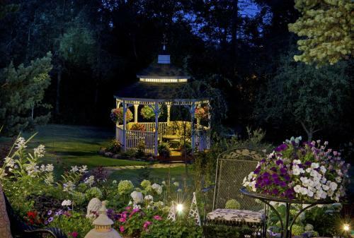 A G Thomson House Duluth Bed And Breakfast