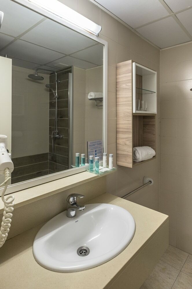 Hotel Rosamar Std Garden Resort