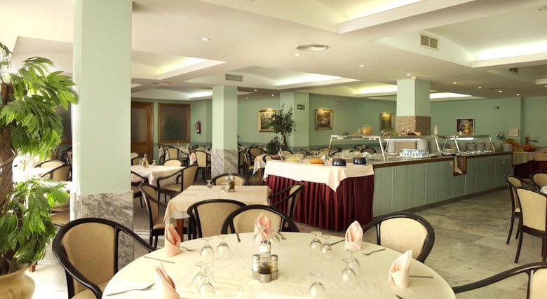Hotel Marina Sur