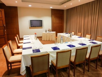 Ajax Hotel