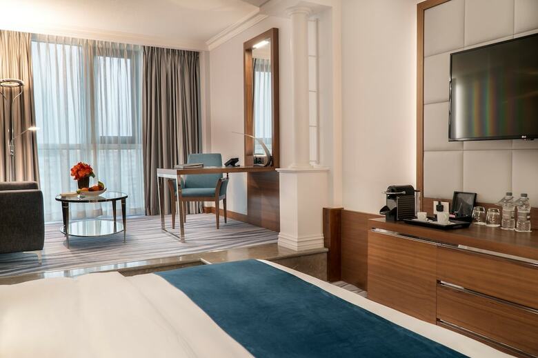 Landmark Hotel