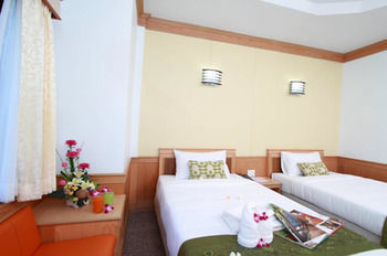 Hotel Boom Forest Resort