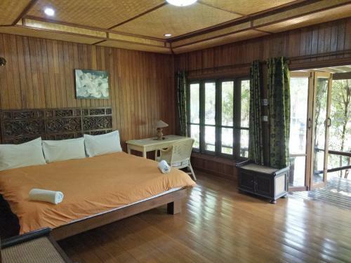 Lodge Indie House @ Maerim