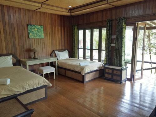 Lodge Indie House @ Maerim