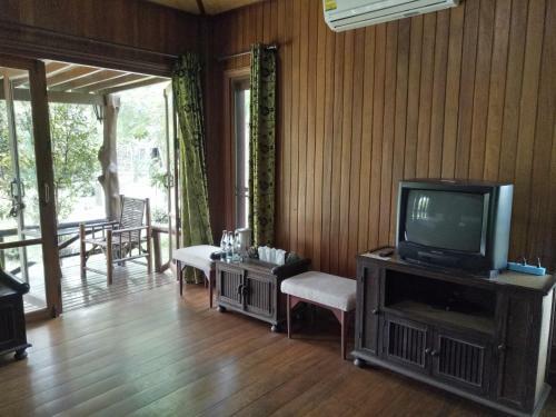 Lodge Indie House @ Maerim