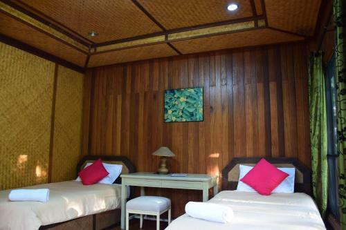 Lodge Indie House @ Maerim