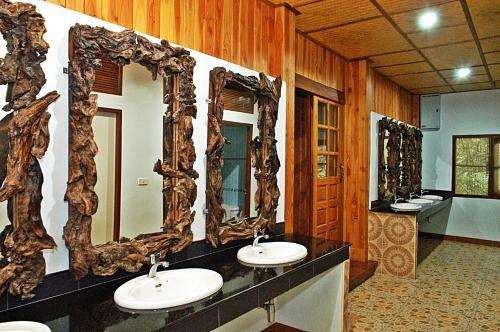 Lodge Indie House @ Maerim