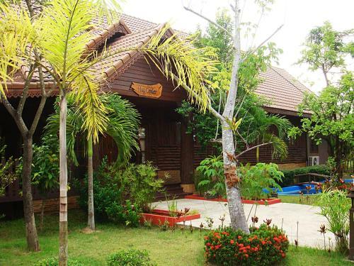 Lodge Indie House @ Maerim