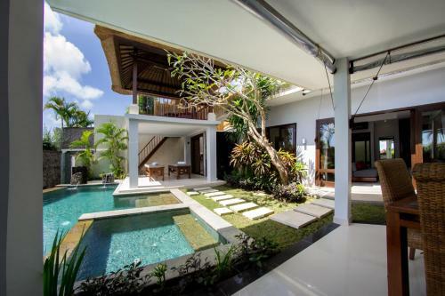 Villa Seratus