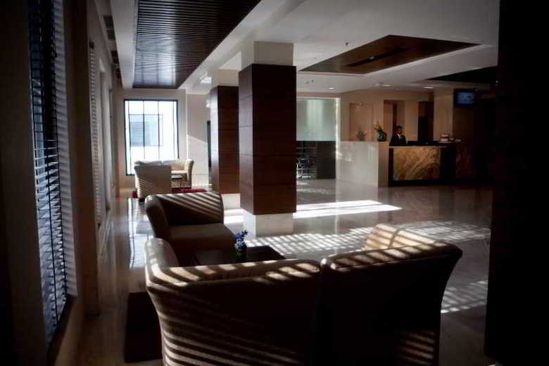 Hotel Vibe By The Lalit Traveller