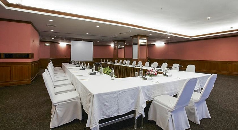 Hotel Centara Mae Sot Hill Resort