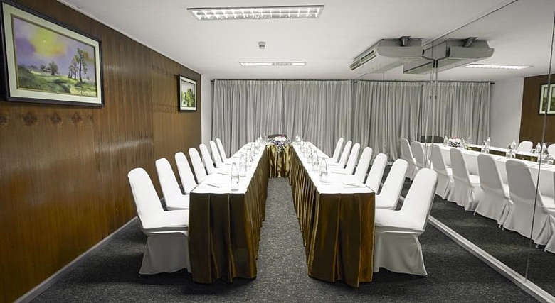 Hotel Centara Mae Sot Hill Resort