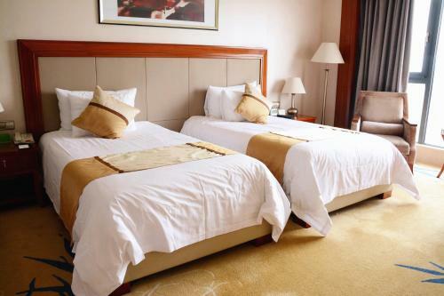 New Century Grand Hotel Huaian