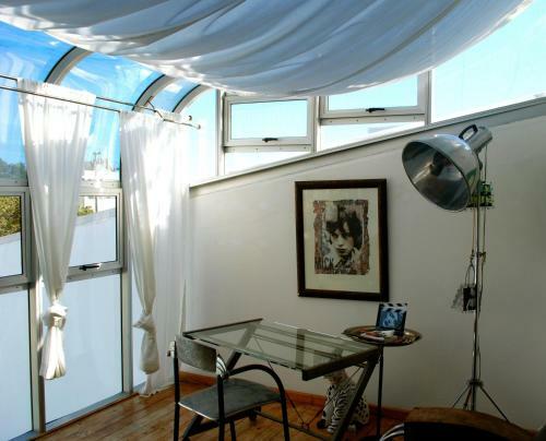 Hostal Villa Surprise