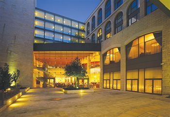 Hotel Grand Court
