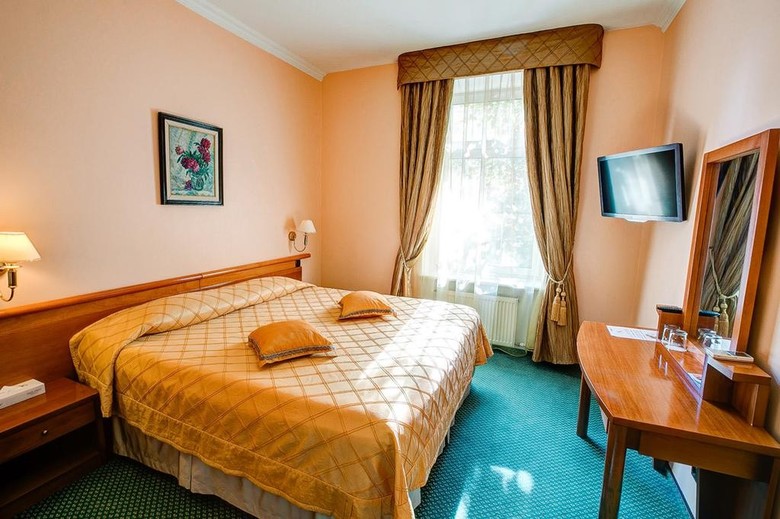 Marco Polo Presnja Hotel
