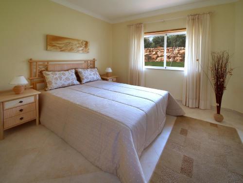 Hostal Oasis Parque Country Club
