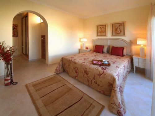 Hostal Oasis Parque Country Club