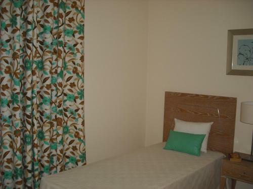 Hostal Oasis Parque Country Club