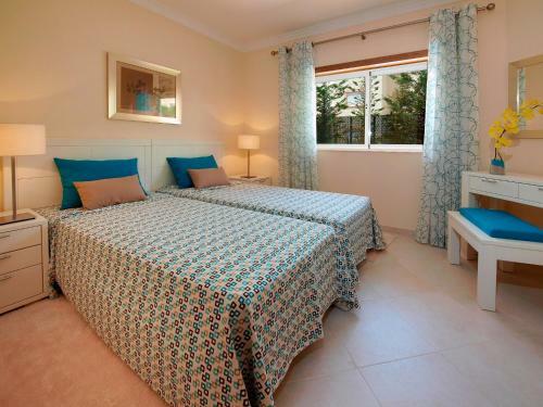 Hostal Oasis Parque Country Club