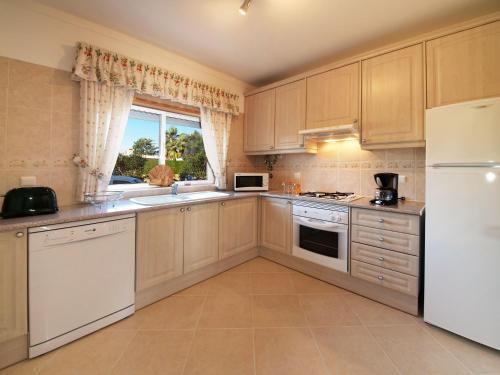 Hostal Oasis Parque Country Club