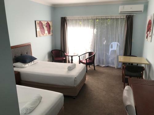 Springwood Motor Inn