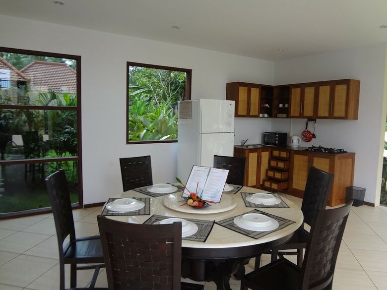 Hotel Discovery Candidasa Cottages And Villas
