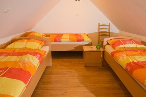 Apartments Mrakic