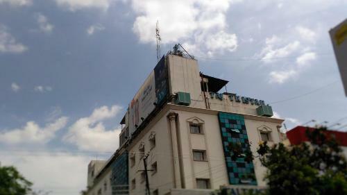 Hotel Taj Tristar