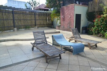 Tagaytay Country Hotel