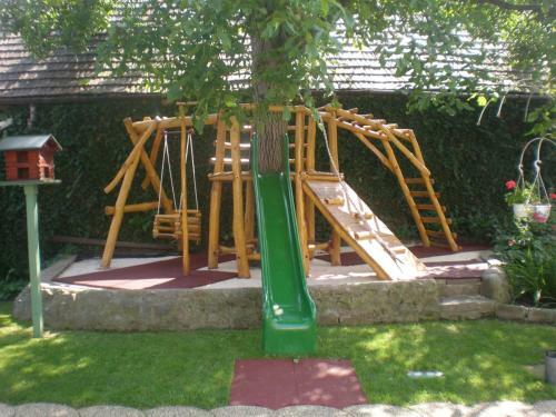 Hostal Sz�kely Vend�gh�z
