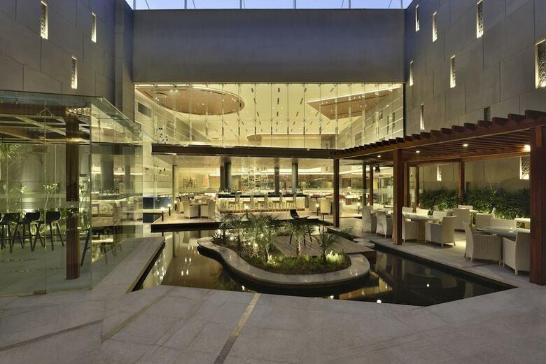 Hotel Radisson Blu Agra Taj East Gate
