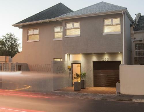 Hostal Anchor Bay Guest House