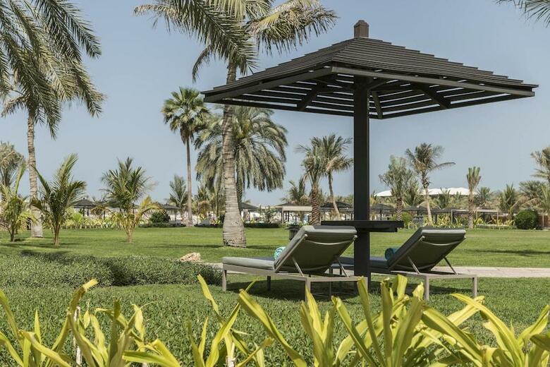 Hotel Le Royal Meridien Beach Resort And Spa