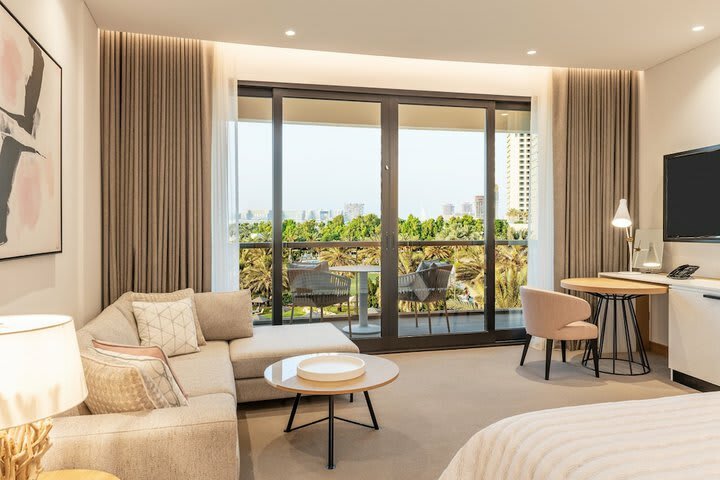 Hotel Le Royal Meridien Beach Resort And Spa