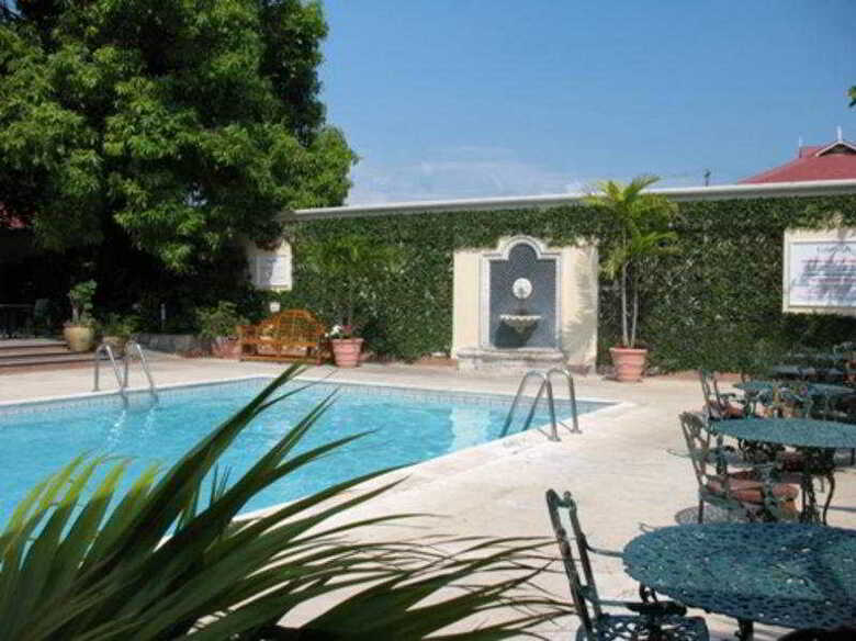 The Courtleigh Hotel